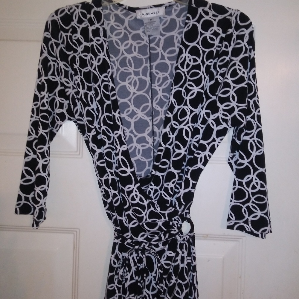NWOT Sexy Nine West wrap dress midi